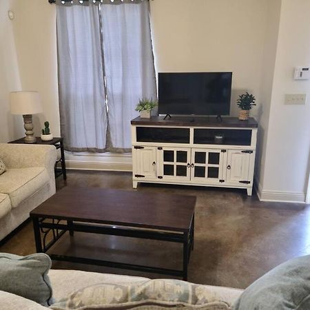 Chateau 2 Hammond Bagian luar foto